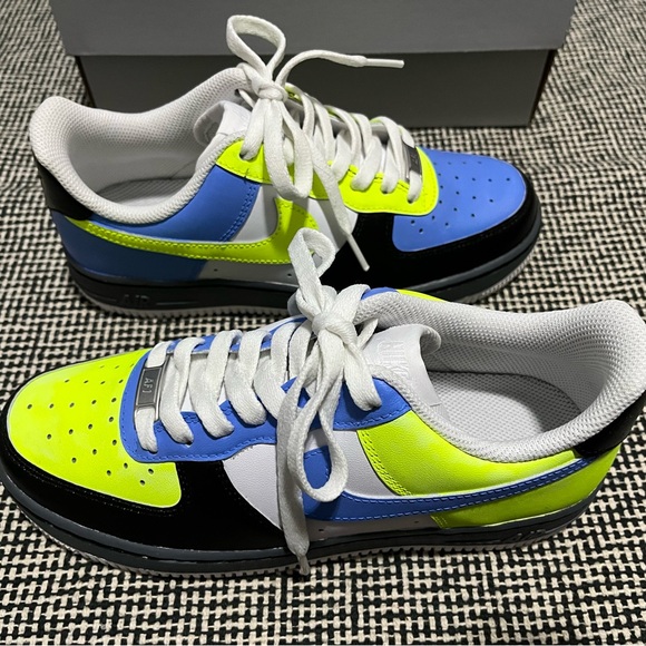 Custom painted Nike AF1’s women size 7 - Picture 2 of 7